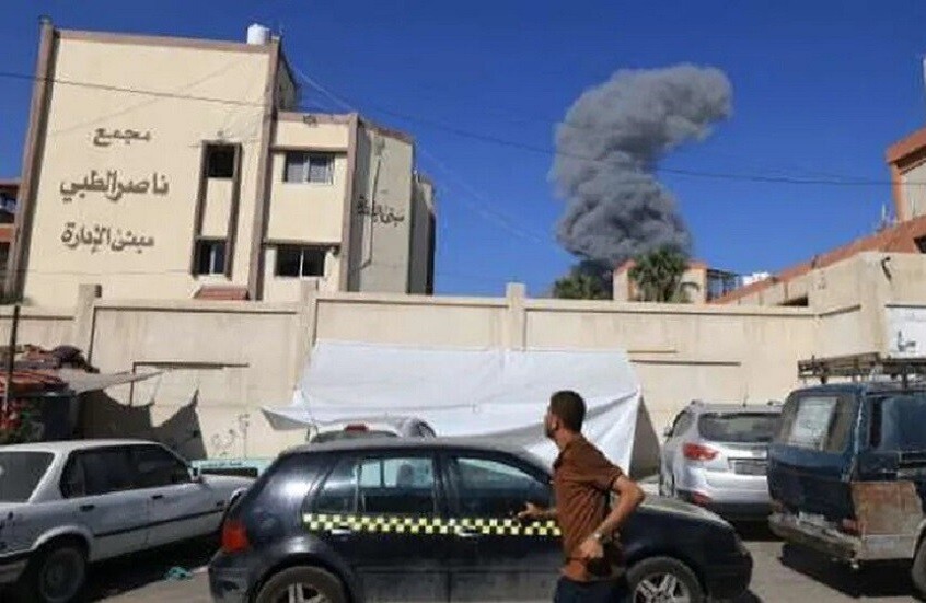 إسرائيل تغتال الصحفي حسن إصليح خلال تلقيه العلاج في مستشفى ناصر بخانيونس..(فيديو)