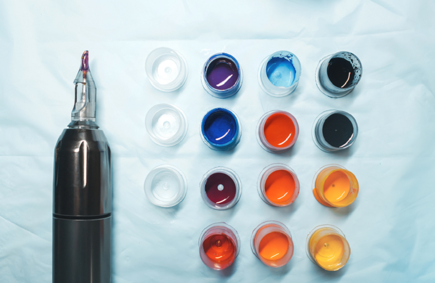 FDA الأمريكية تحذر من أحبار وشم قد تؤدي إلى التهابات خطيرة