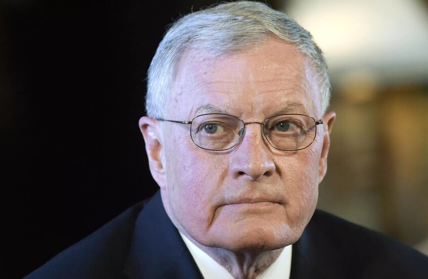 كيلوغ: الولايات المتحدة تناقش نشر قوات أوروبية وبريطانية غرب نهر دنيبر