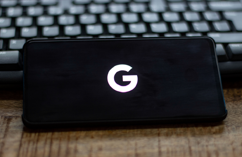 بعد عقد من الزمن.. غوغل تحدّث رمز "G" الشهير