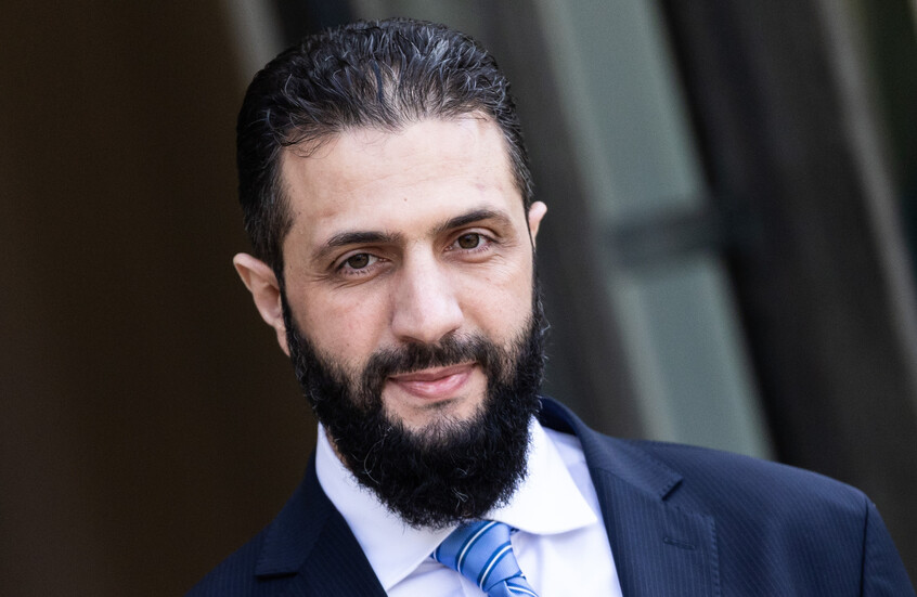 "أسوشيتد برس" نقلا عن البيت الأبيض: الرئيس ترامب يلتقي نظيره السوري الشرع غدا الأربعاء