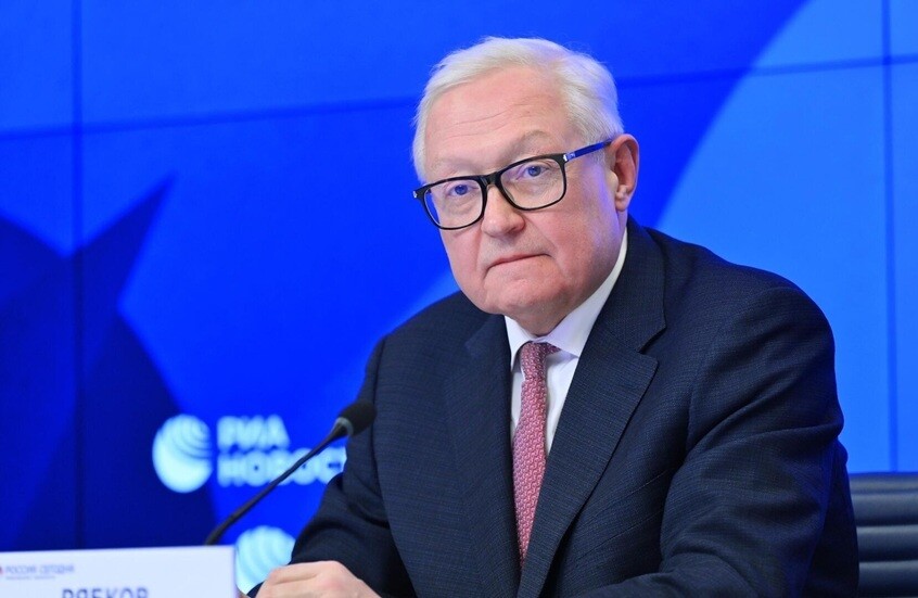 ريابكوف: الاتصالات بين روسيا والولايات المتحدة بشأن أوكرانيا لم تنقطع