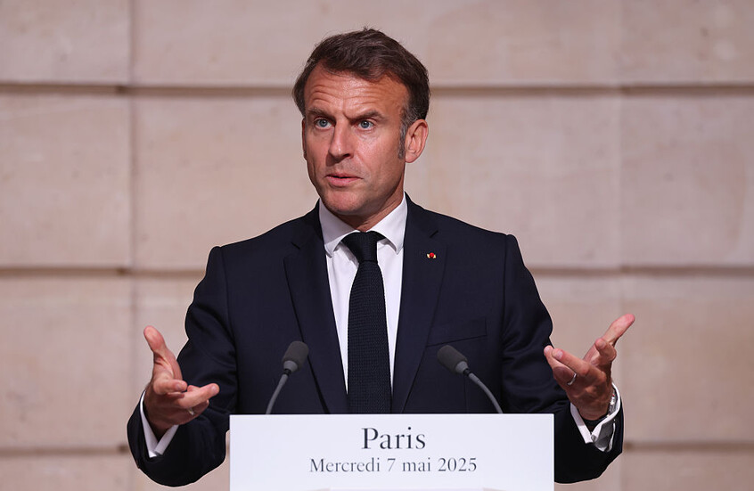 ماكرون: فرنسا لا تستطيع تقديم المزيد من الأسلحة لأوكرانيا