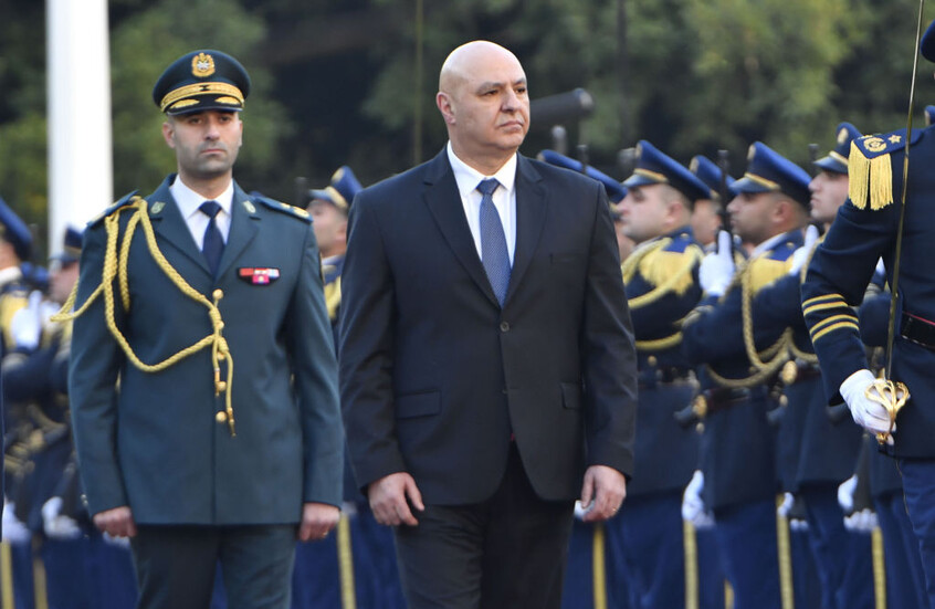 جوزيف عون لن يشارك في قمة بغداد وصحيفة لبنانية تكشف عن السبب!