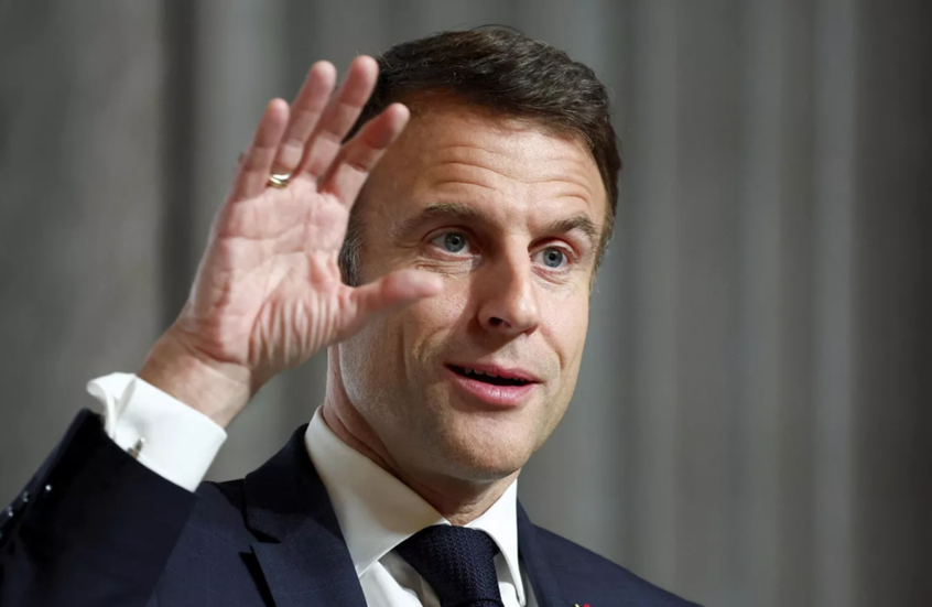 ماكرون في مرمى الانتقادات.. أوروبا دفعت أوكرانيا نحو الانهيار وترفض بالاعتراف