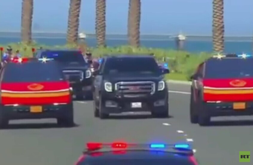 شاهد..  سيارات ماسك الخارقة "تسلا Cybertruck" في استقبال ترامب بالدوحة