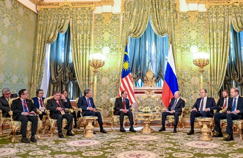 دميترييف: روسيا وماليزيا تناقشان إنشاء صندوق استثمار روسي ماليزي
