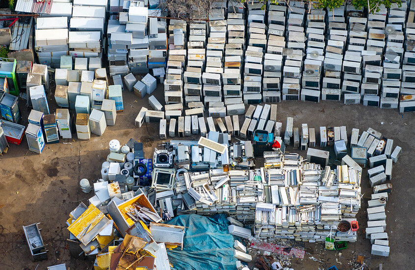 تايلاند تصادر 238 طنا من النفايات الإلكترونية القادمة من الولايات المتحدة