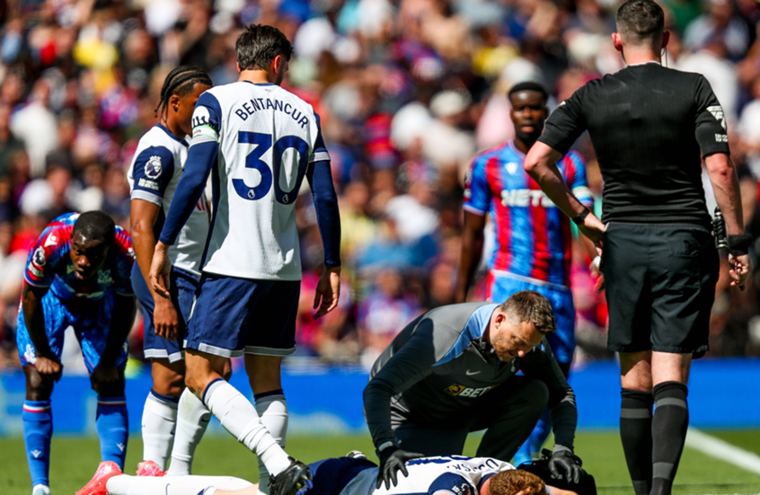 توتنهام يتلقى ضربة موجعة قبل مواجهة مانشستر يونايتد في نهائي الدوري الأوروبي