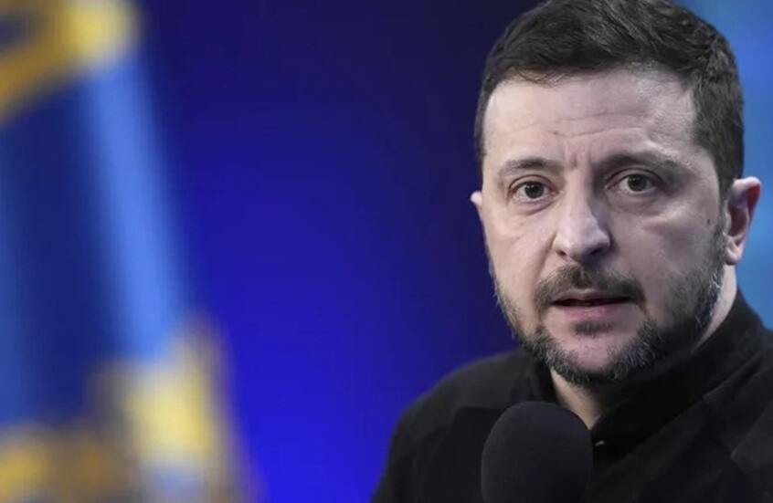 رئيس وزراء أوكرانيا السابق: زيلينسكي يريد إفشال المفاوضات مع روسيا في إسطنبول