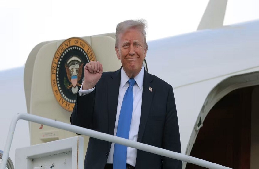 ترامب يلمح إلى قرب إبرام اتفاق مع إيران ويعيد نشر فيديو لشخصية مقربة من خامنئي