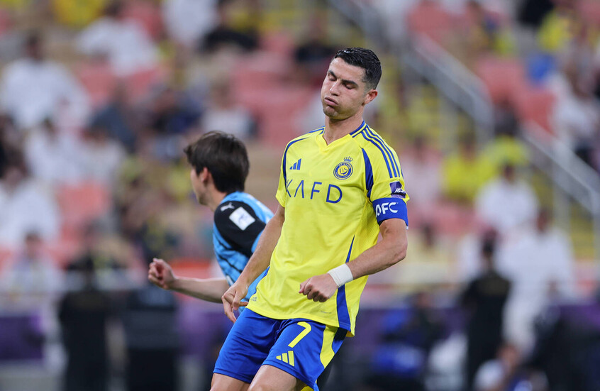 الرد على اتهامات "التمرد".. وتوضيح سبب غياب رونالدو عن النصر