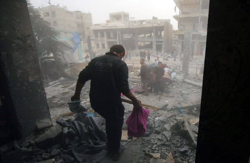 الدفاع المدني بغزة: الجيش الإسرائيلي يستهدف كل من يتحرك شمال القطاع