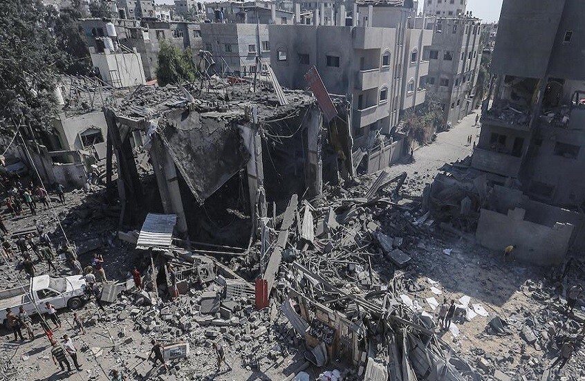 مصادر طبية فلسطينية: 74 قتيلا في غارات إسرائيلية على قطاع غزة منذ فجر اليوم