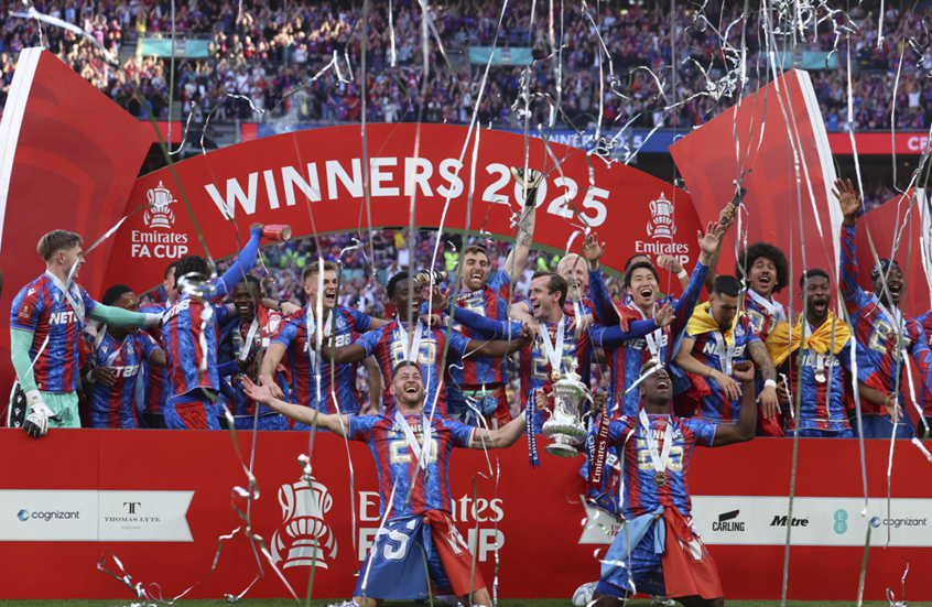 إيبيريشي إيزي: الله أهدى كريستال بالاس لقب كأس الاتحاد الإنجليزي