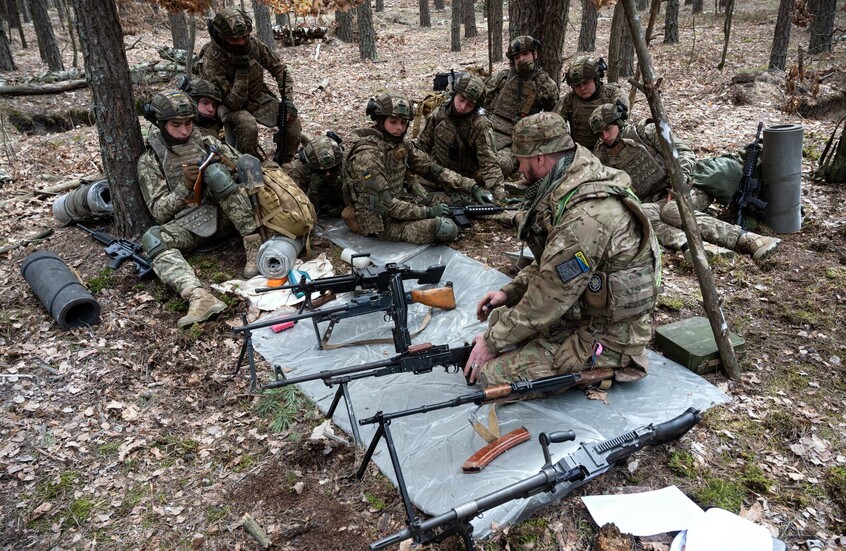 منظمة غير حكومية تتوقع تدفق الأسلحة إلى أوروبا بعد انتهاء النزاع في أوكرانيا