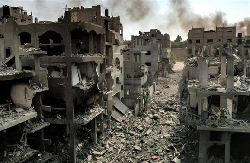 مراسل RT: مقتل 140 شخصا في غارات إسرائيلية على القطاع منذ فجر اليوم