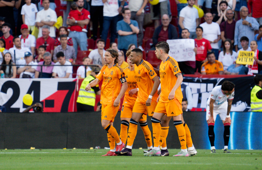 ريال مدريد يحقق فوزا معنويا على إشبيلية المنقوص