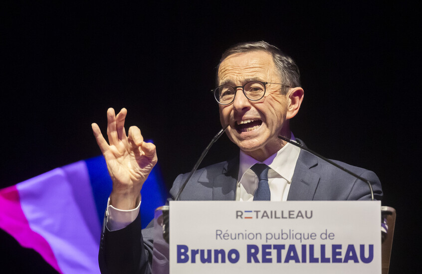 فرنسا.. وزير الداخلية زعيما جديدا لـ"حزب الجمهوريين" المحافظ