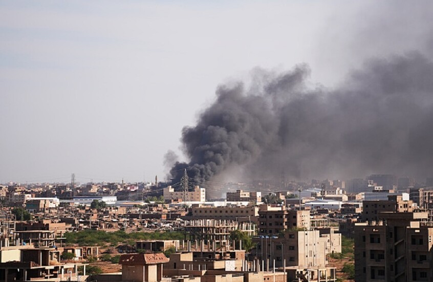 السودان يترقب تعيين رئيس وزراء جديد من خلفية علمية واجتماعية بارزة (صورة)