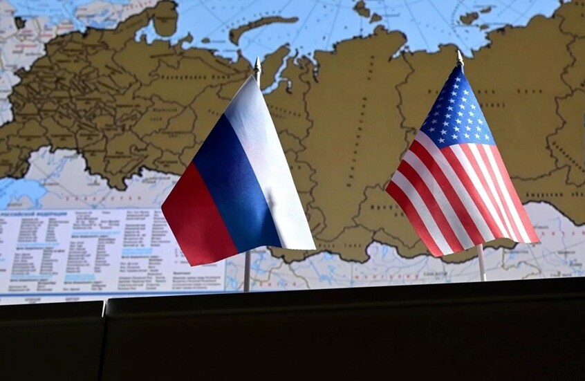 مساعد الرئيس الروسي يحدد مخرجات المحادثة بين بوتين وترامب