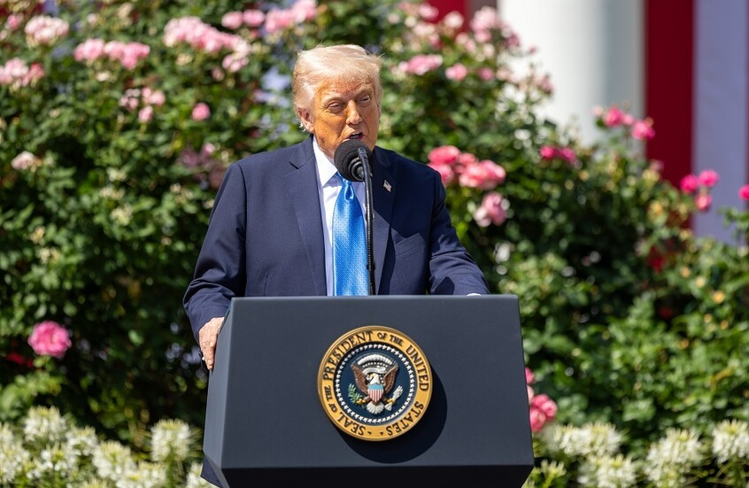 ترامب: لن أفرض عقوبات على روسيا لأن هناك فرصة للتوصل إلى تسوية في أوكرانيا