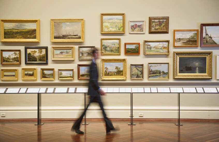 ‏انعطافات في المشهد التشكيلي السوري.. الفن النخبوي هل يلامس قضايا المجتمع ويؤرخ للحظاته؟