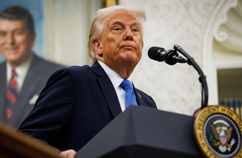 "نيويورك تايمز" توضح دلالات رفض ترامب مجاراة الاتحاد الأوروبي في فرض عقوبات جديدة على روسيا