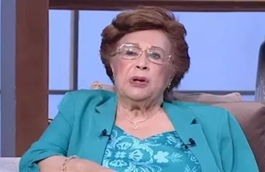 "حقائب غامضة".. تداول تسجيل كاميرا مراقبة يوثق لحظات من سرقة القرن في مصر (فيديو)