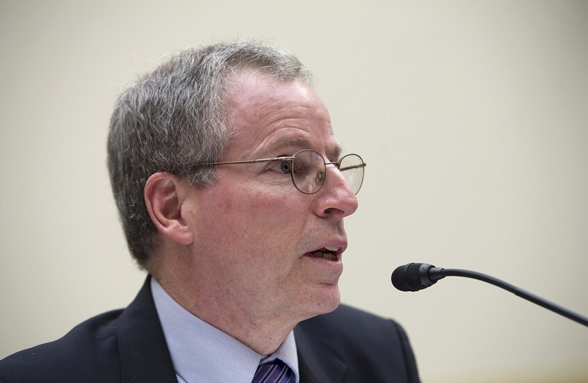 بعد تصريحات السفير الأمريكي الأسبق فورد عن لقاءاته مع الشرع.. وزير الخارجية السوري يعلق