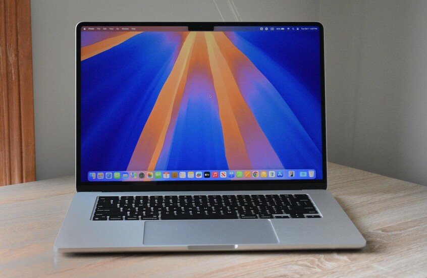 نظام macOS 16 يمنح حواسب آبل ميزات جديدة ومهمة