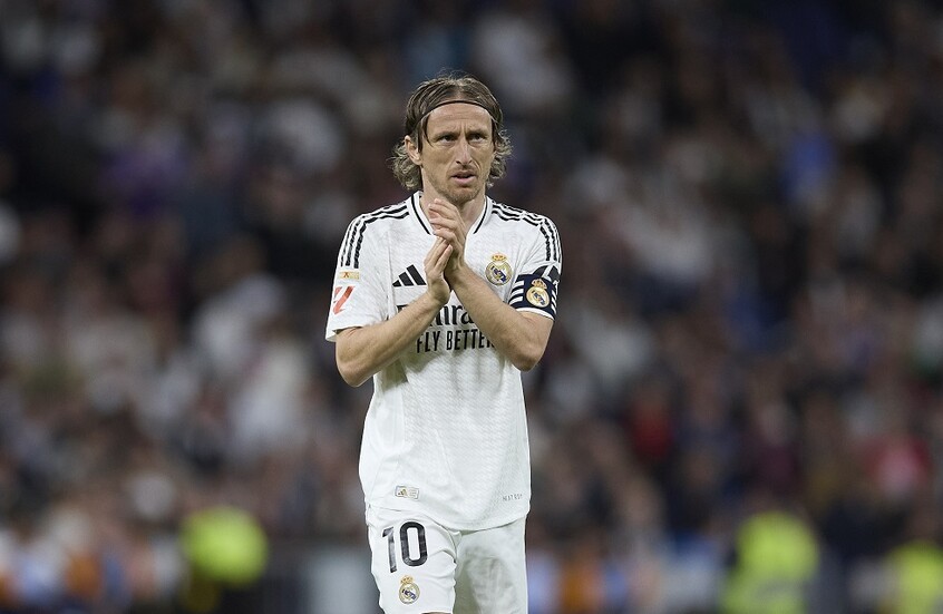 حان وقت الوداع.. مودريتش يوجه رسالة مؤثرة لجماهير ريال مدريد