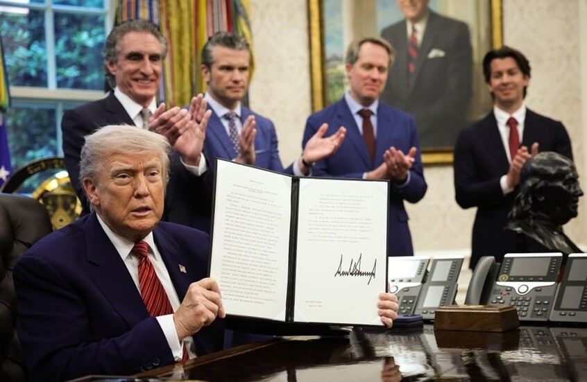 ترامب يوقع أوامر تنفيذية لتخفيف القيود التنظيمية وتوسيع إنتاج الطاقة النووية