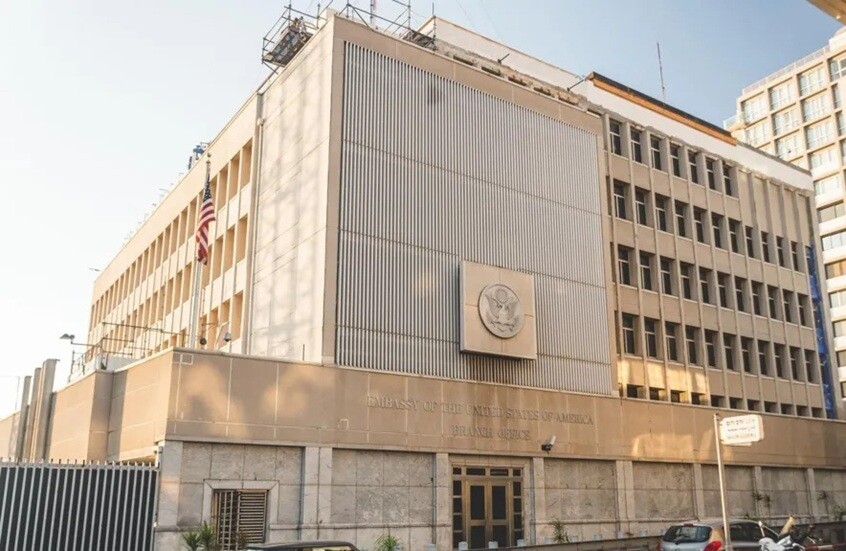 اعتقال مواطن أمريكي ألماني بزعم محاولته حرق السفارة الأمريكية في إسرائيل