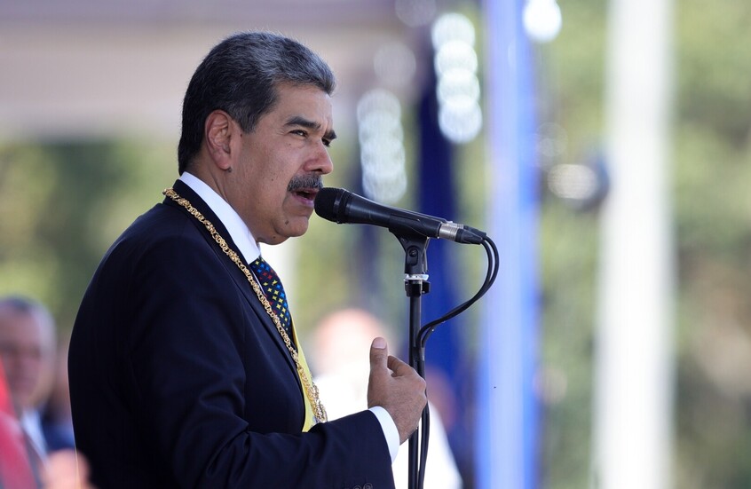 حزب الرئيس الفنزويلي يحقق فوزا ساحقا بالانتخابات التشريعية والإقليمية