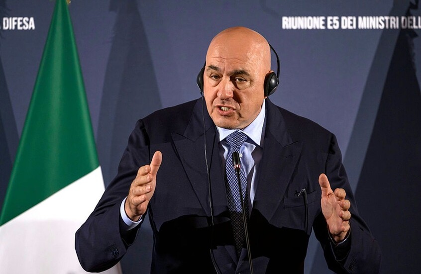وزير الدفاع الإيطالي: نتنياهو مخطئ في كل شيء تكتيكيا وأخلاقيا