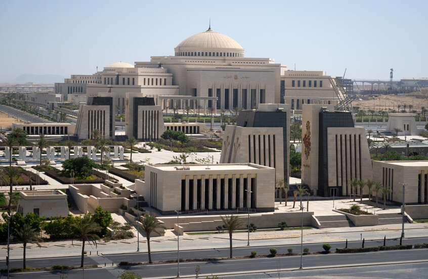 "روبوت المرور" .. تجربة جديدة تنطلق في مصر (صورة)