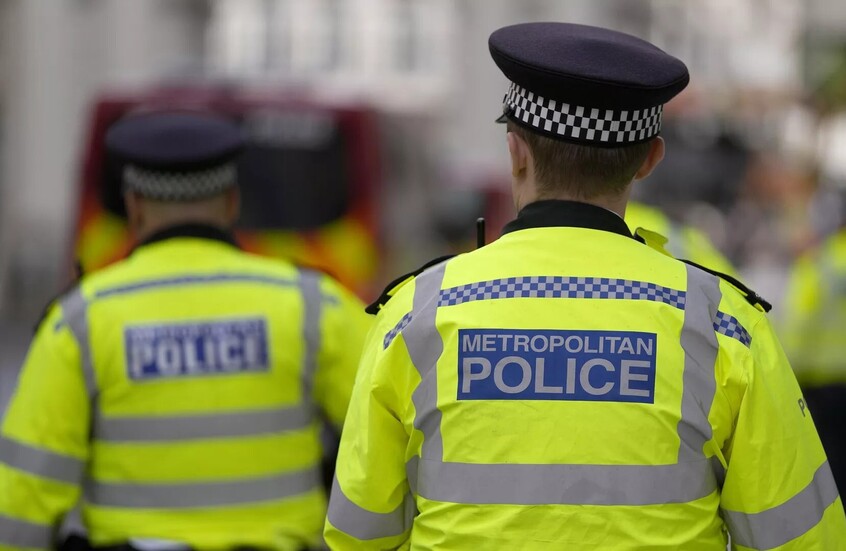 الشرطة البريطانية: لا نتعامل مع حادث الدهس في ليفربول على أنه عمل إرهابي