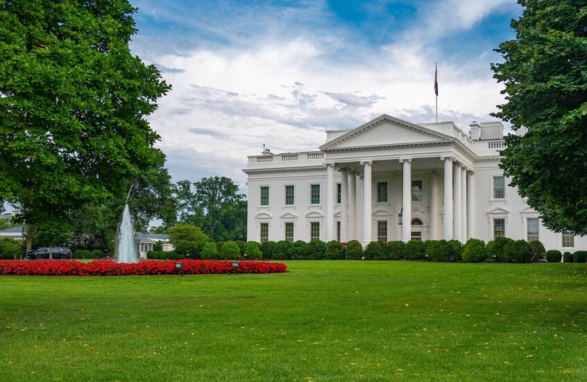 مكتب التحقيقات الفدرالي الأمريكي يعيد فتح التحقيقات في قضية العثور على الكوكايين في البيت الأبيض