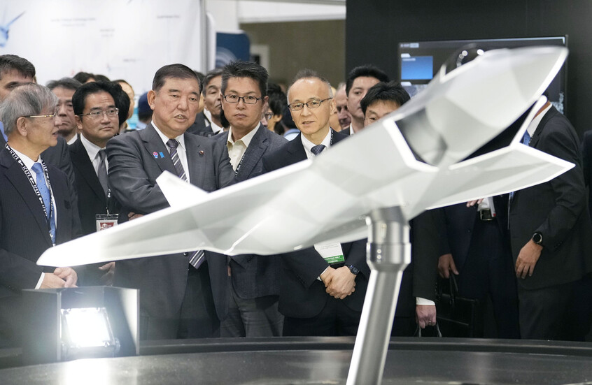 اليابان تكشف عن أحدث أسلحتها في معرض "DSEI Japan 2025"