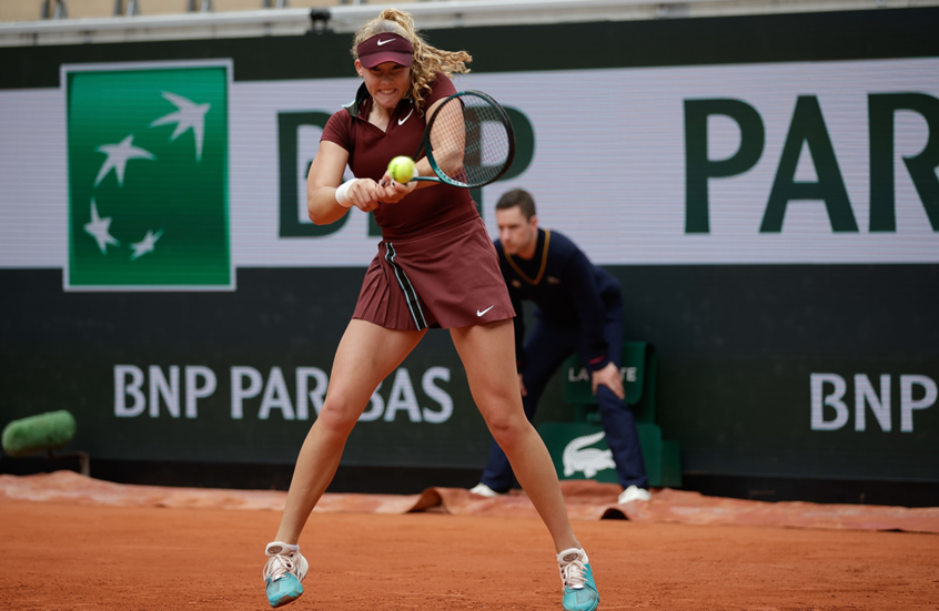 الروسية أندرييفا تشق طريقها إلى الدور الثالث في "رولان غاروس"