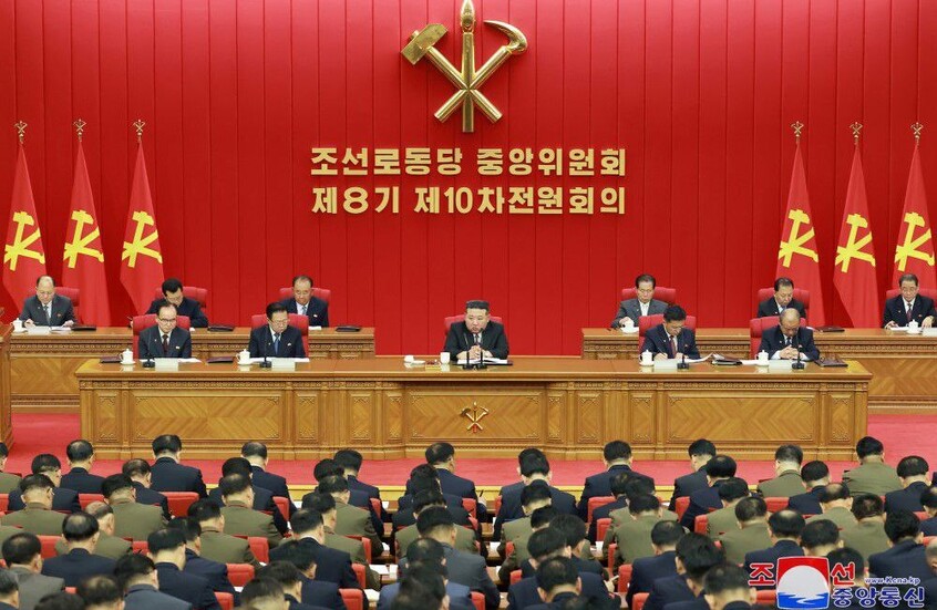 كوريا الشمالية تجري تعديلات في قياداتها العسكرية