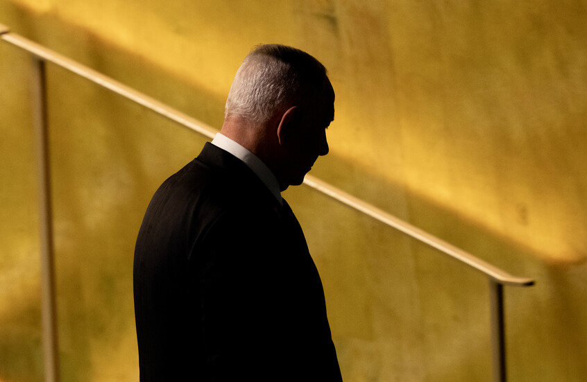 نتنياهو يسلم السلطات لنائبه مؤقتا