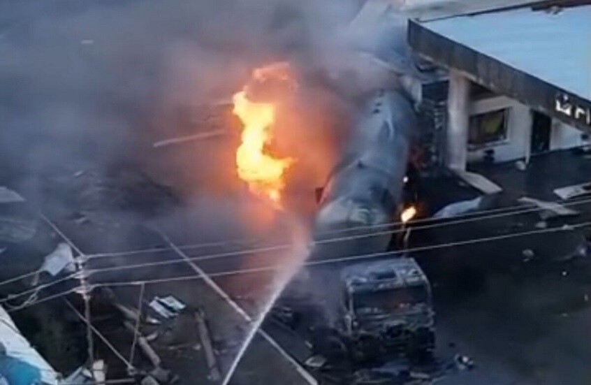 انفجار قوي في محطة وقود بمدينة كولساري الكازاخستانية (فيديو)