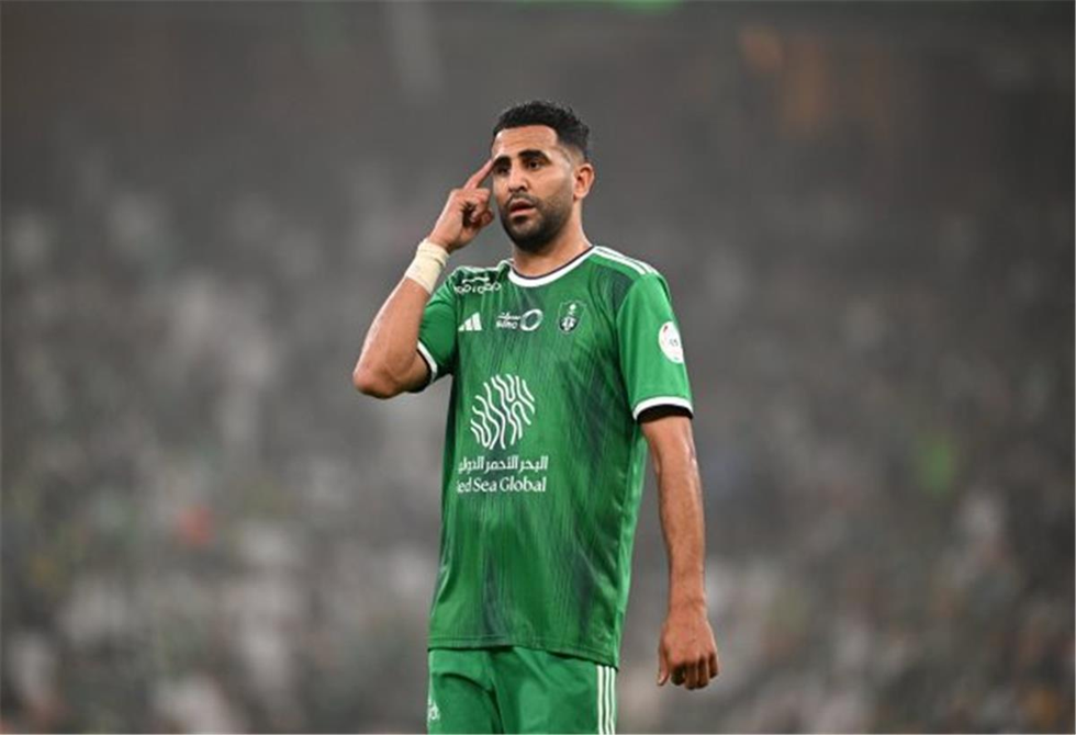 قبل النهائي الآسيوي.. محرز يكشف عن حلمه الكبير مع الأهلي السعودي