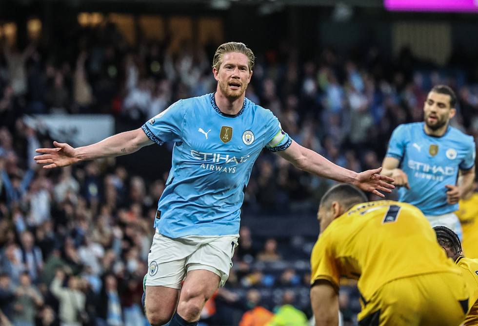 مانشستر سيتي يعبر ولفرهامبتون ويصعد للمركز الثالث بالدوري الإنجليزي