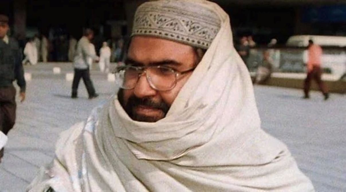 جماعة "جيش محمد" تعلن مقتل 10 من أفراد أسرة مؤسسها بغارات هندية