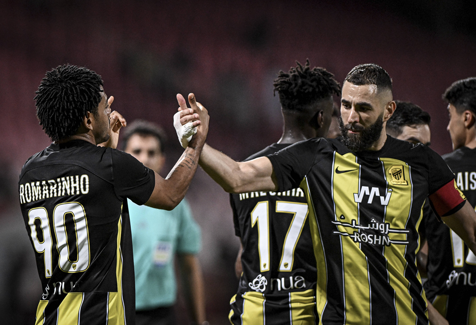 بنزيما يوجه رسالة لزملائه في اتحاد جدة قبل حسم لقب الدوري السعودي