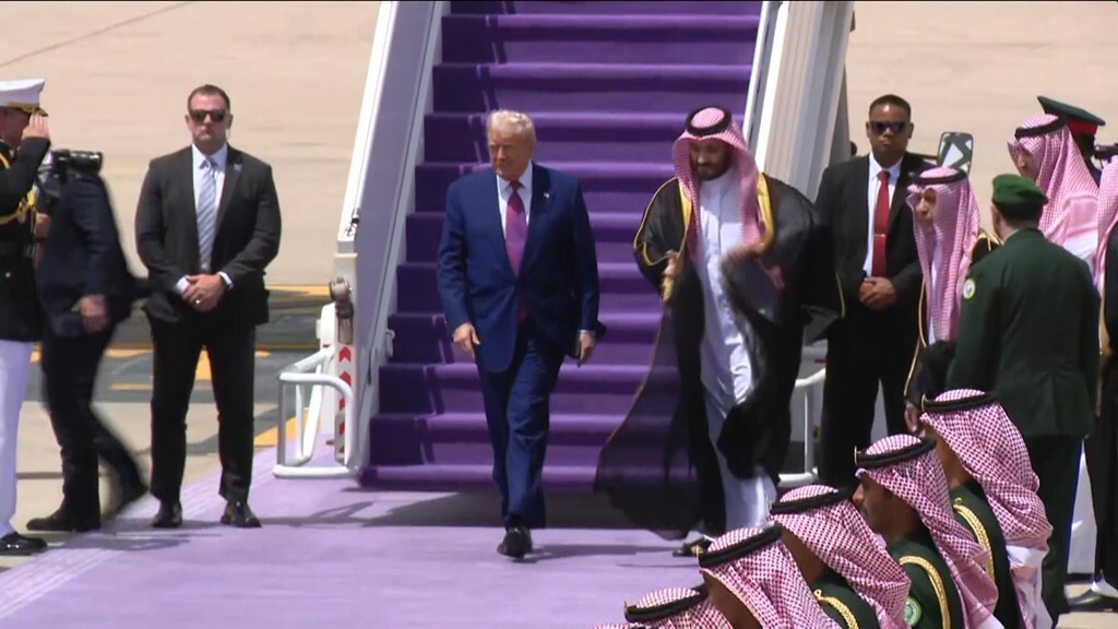 ترامب یصل إلى السعودیة ضمن جولة خلیجیة تشمل الإمارات وقطر