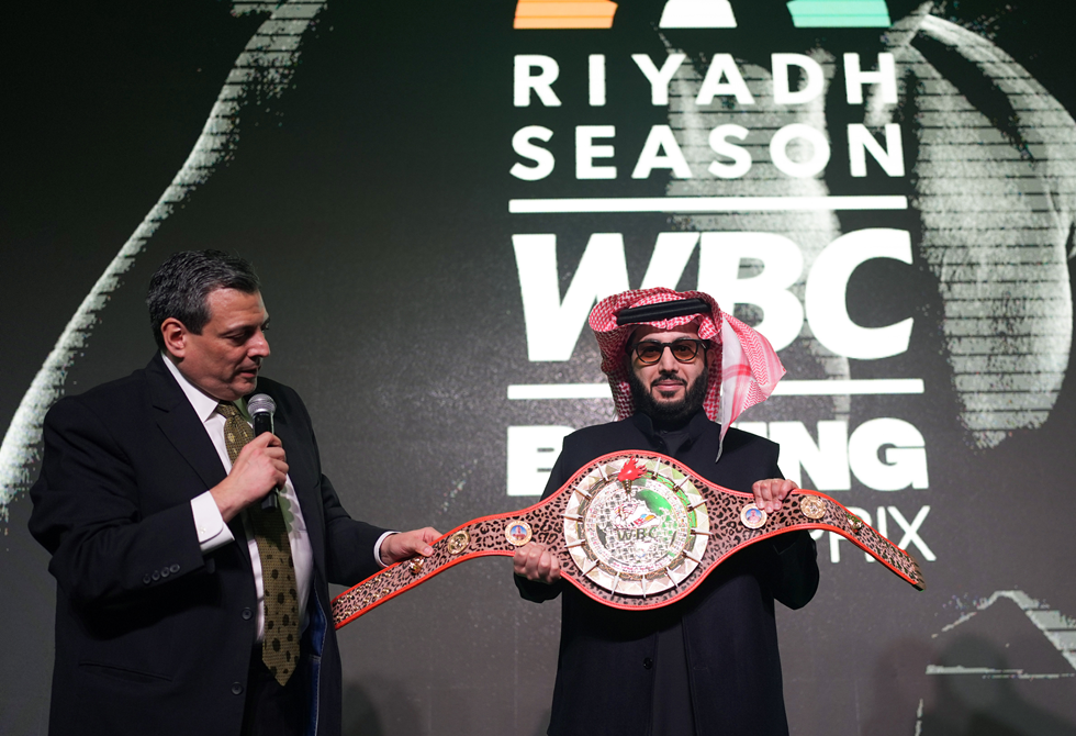 أول تعليق لتركي آل الشيخ بعد اعتماد تشكيل مجلس إدارة الاتحاد السعودي للملاكمة برئاسته